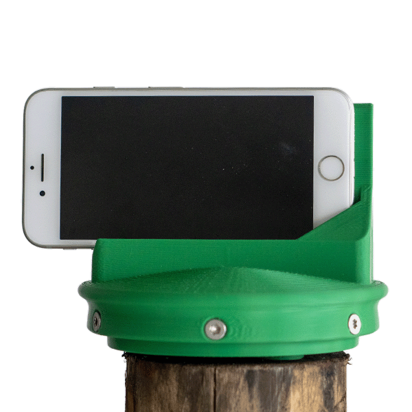 De Timepins mount — met telefoon